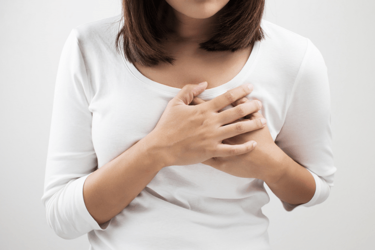breast-pain-menopause-treatment-768x512 breast-pain-menopause-treatment-768x512